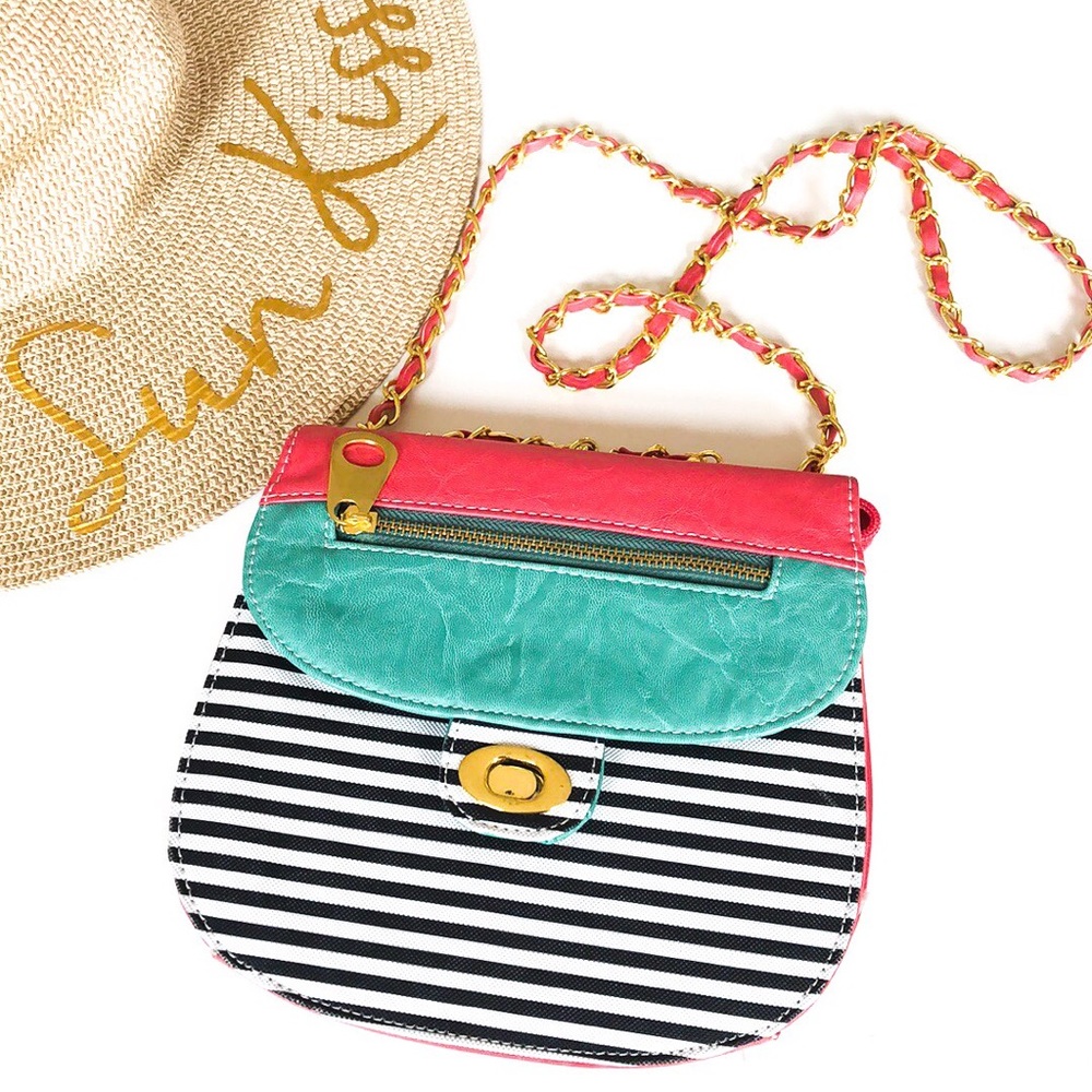 • crossbody purse •